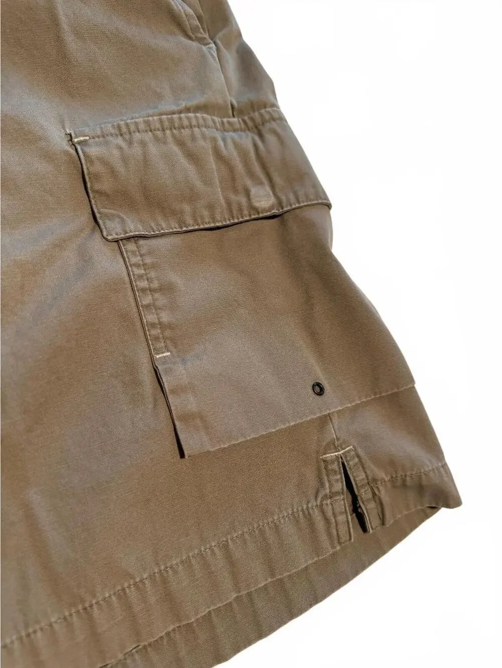 Nike Men's Khaki Cargo Shorts Size Large Workwear/Casual